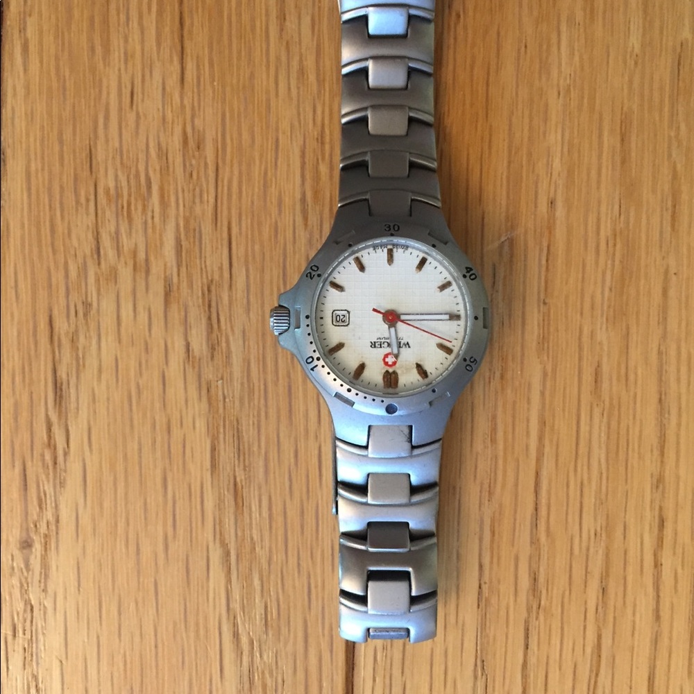 Watch - Picture 2 of 2